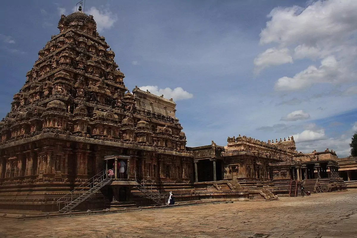 Legacy of the Cholas